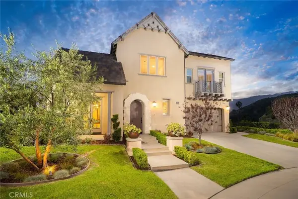 614 E Camellia Way, Azusa, CA 91702