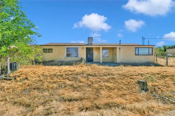 10393 Mockingbird Avenue, Apple Valley, CA 92308