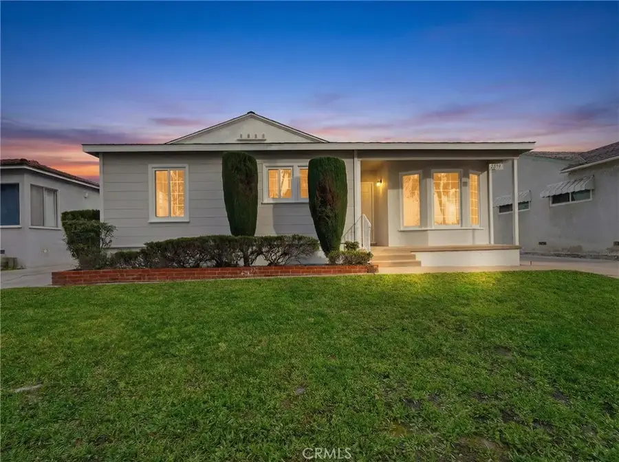 2917 Del Amo Boulevard, Lakewood, CA 90712 - #3