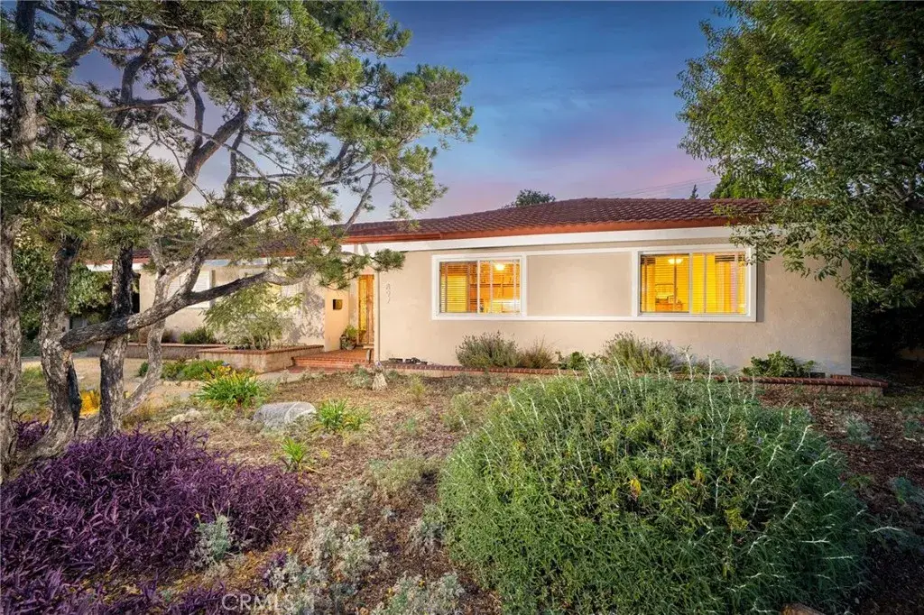 897 Ottawa Drive, Claremont, CA 91711 - #1
