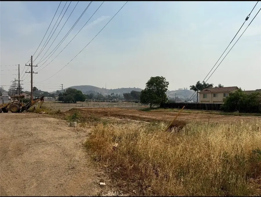 420 N Langstaff, Lake Elsinore, CA 92530 - #2