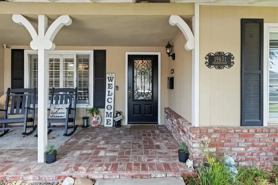 19631 Fairweather, Canyon Country, CA 91351 - #3