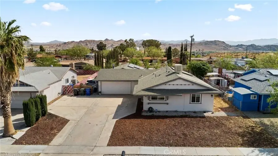 15713 Gazelle St, Victorville, CA 92395 - #2