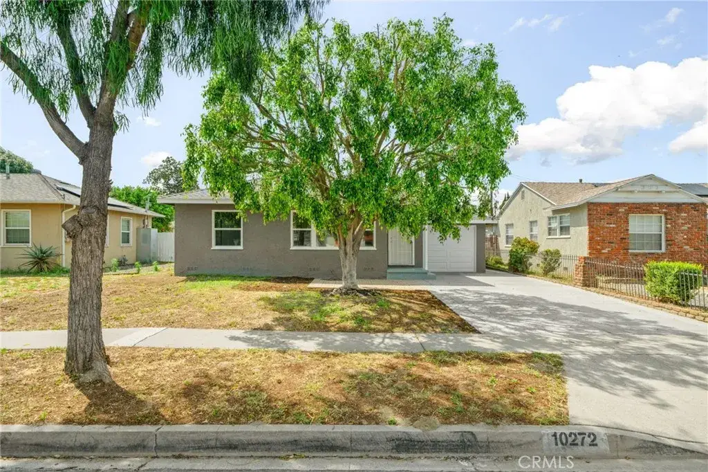 10272 Muroc, Bellflower, CA 90706 - #1
