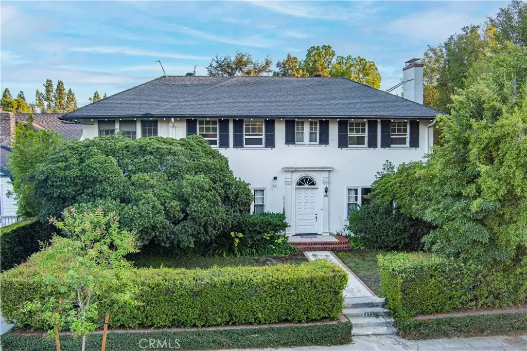 698 Arden, Pasadena, CA 91106 - #1