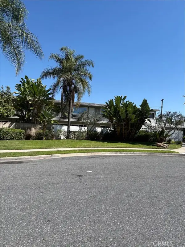 445 W Front Street, Covina, CA 91723