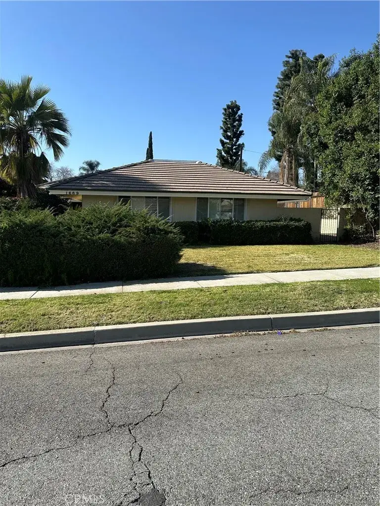 1669 N San Antonio, Upland, CA 91784 - #2