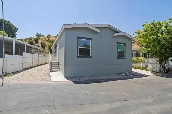 30000 Hasley Canyon #90, Castaic, CA 91384