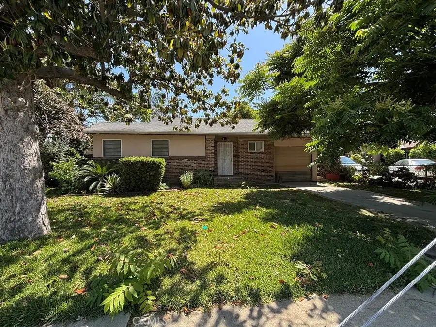 884 Lewis, Pomona, CA 91768 - #3