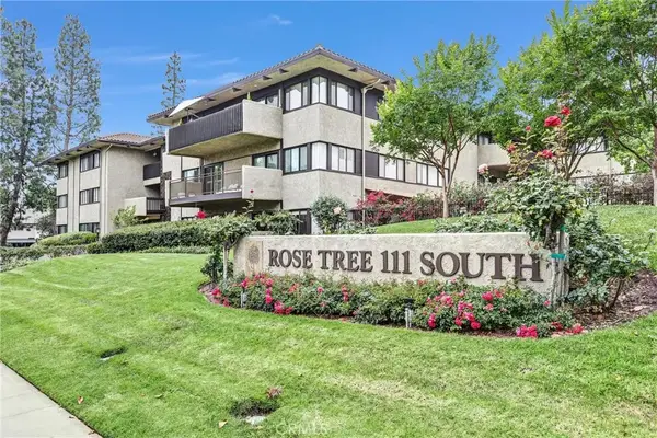 111 S Orange Grove Blvd #307, Pasadena, CA 91105