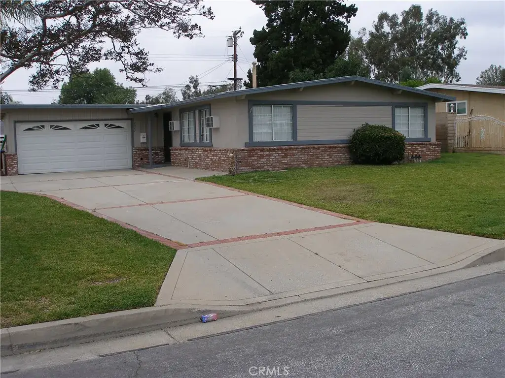 4947 N De Lay Avenue, Covina, CA 91722 - #1