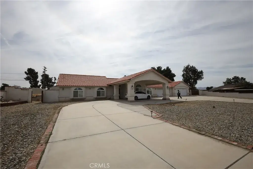 15425 Kasota Road, Apple Valley, CA 92307 - #1