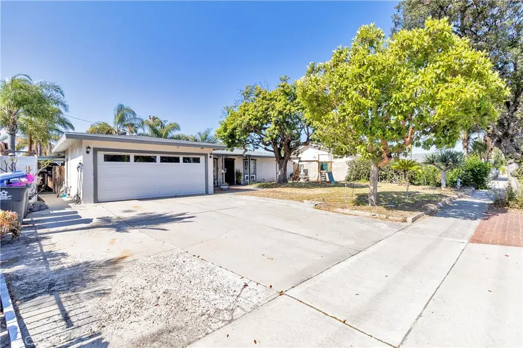 1705 E Vermont, Anaheim, CA 92805 - #1