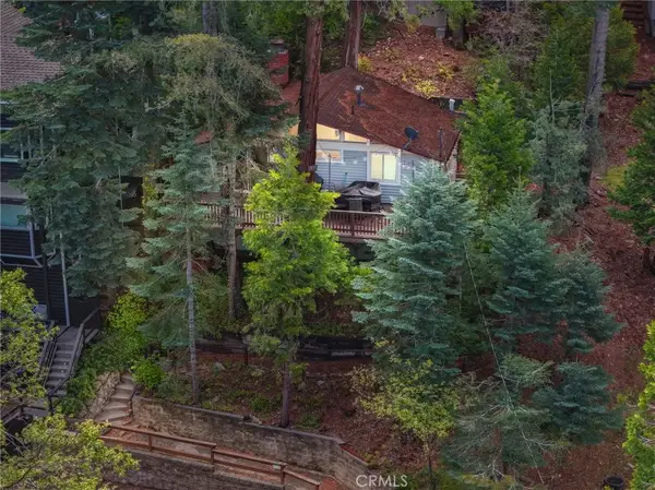 535 Sunderland Court, Lake Arrowhead, CA 92352
