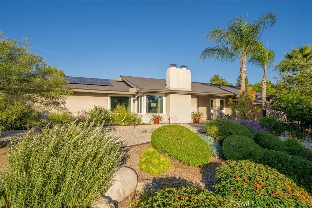 2128 N Villa Maria Road, Claremont, CA 91711 - #1