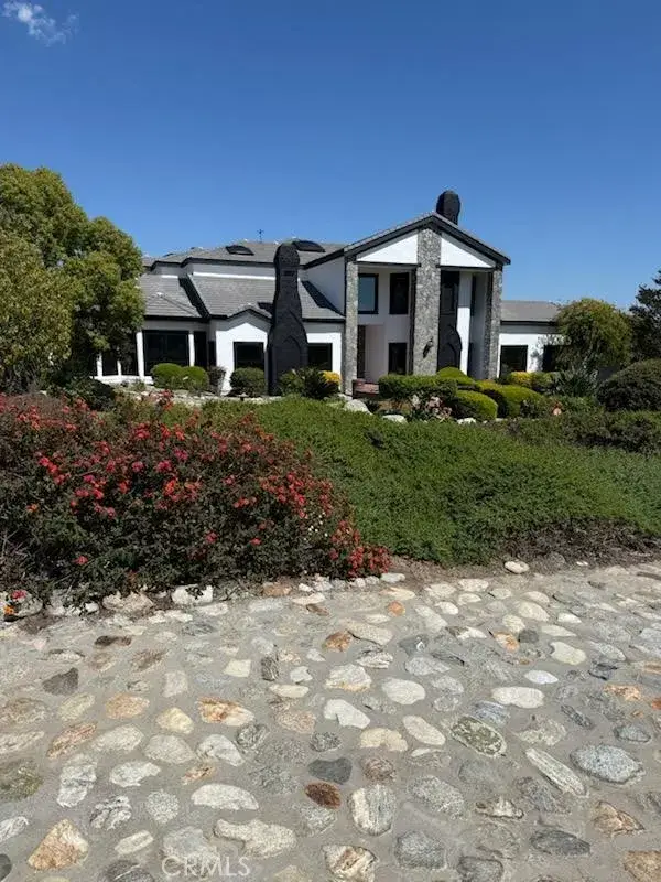 3742 Hollins, Claremont, CA 91711