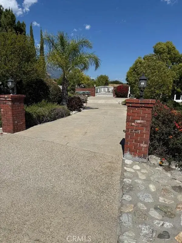 3742 Hollins, Claremont, CA 91711 - #2