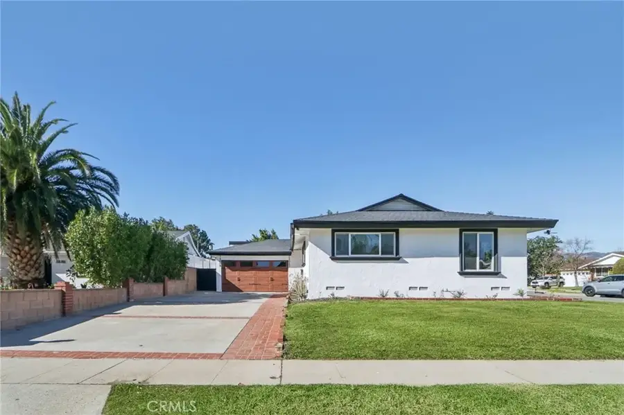 10007 Debra Avenue, North Hills, CA 91343 - #2