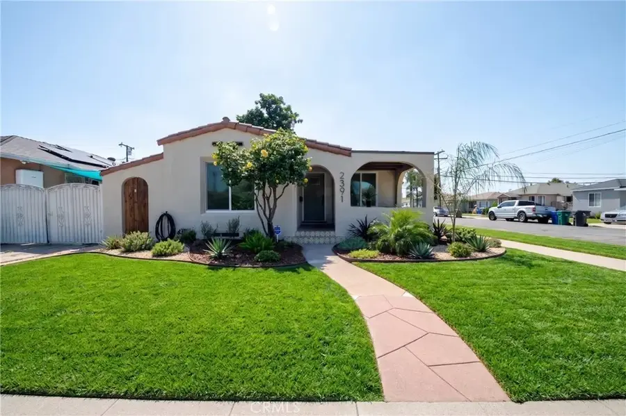 2391 Fashion Ave, Long Beach, CA 90810 - #3