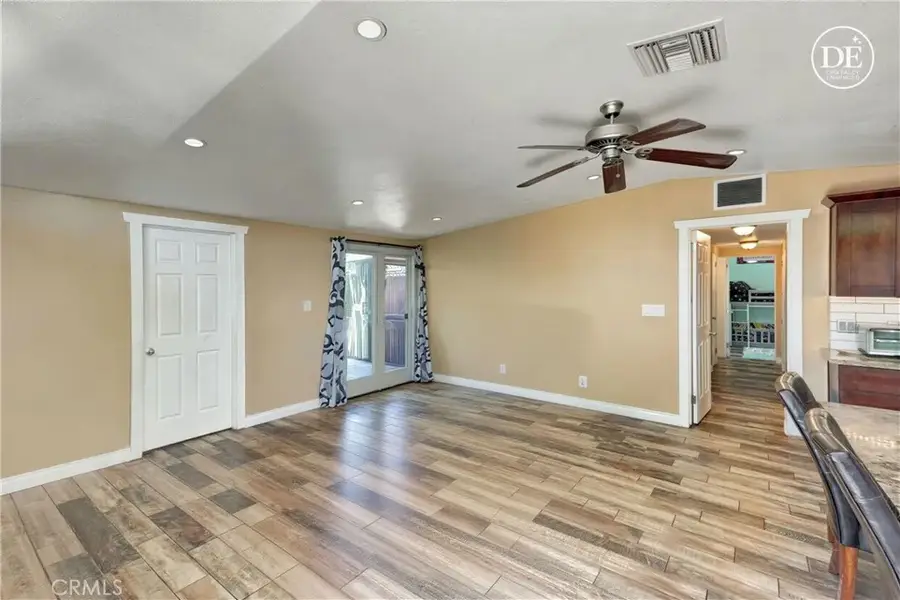 1252 E Walnut, Glendora, CA 91741 - #3