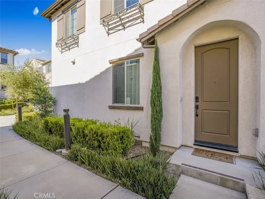 5604 Altamura #6, Fontana, CA 92336 - #1