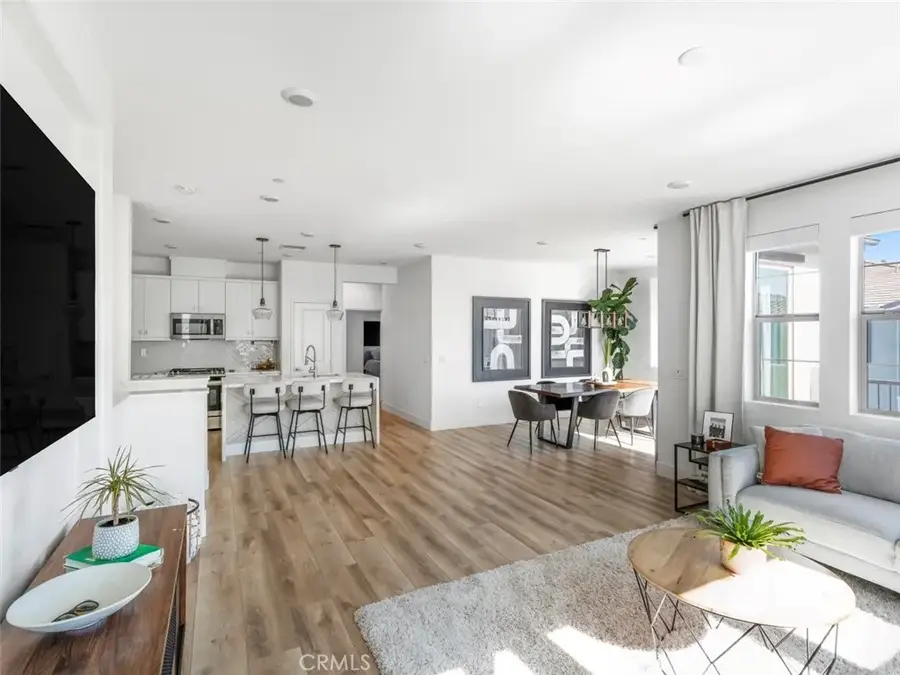 5604 Altamura #6, Fontana, CA 92336 - #2