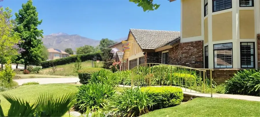11051 Estacia, Yucaipa, CA 92399 - #2
