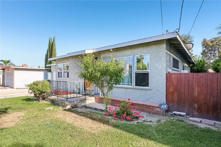 8558 Park, Bellflower, CA 90706 - #2