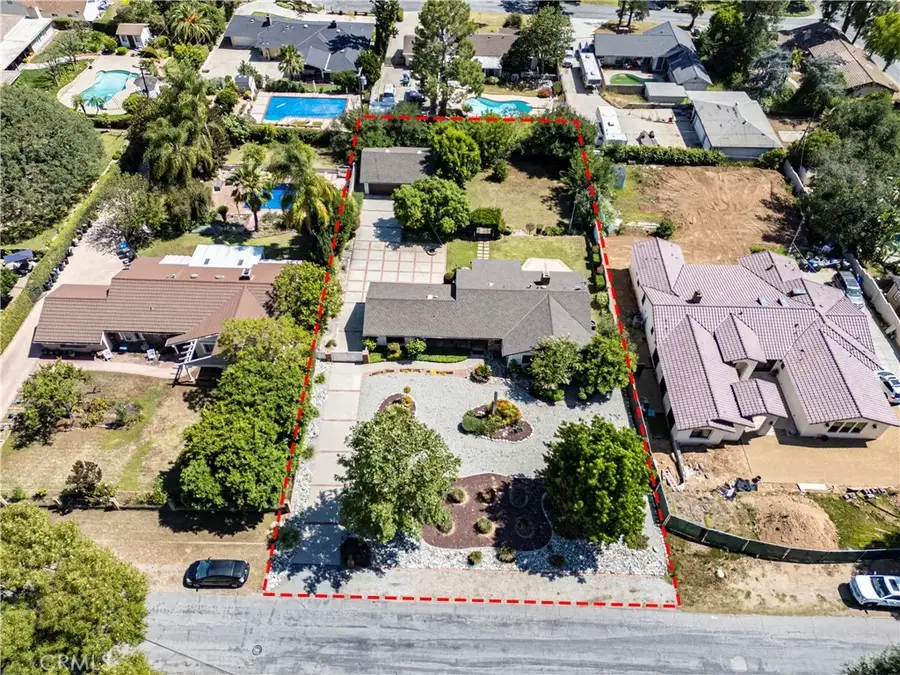 918 W Milton, Glendora, CA 91741 - #2