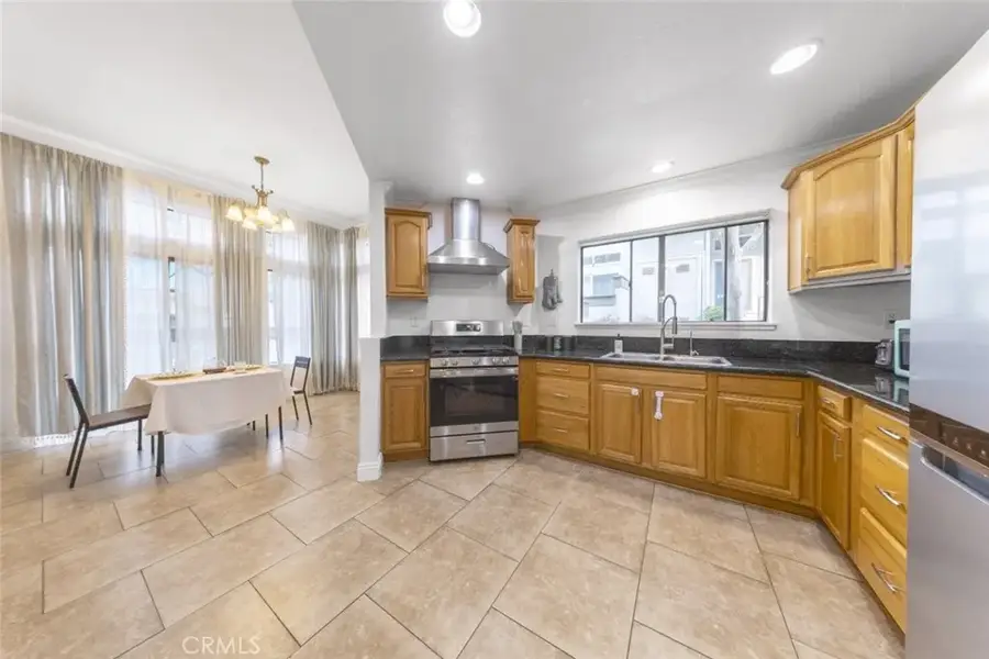 76 Willowcrest Lane, Pomona, CA 91766 - #2