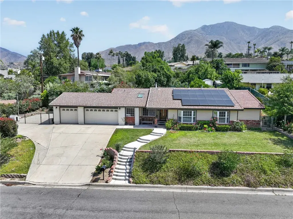 6691 Orangewood, Highland, CA 92346 - #1