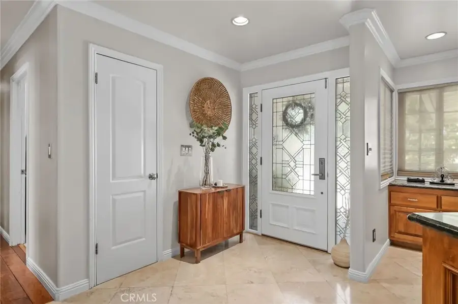 518 Converse, Claremont, CA 91711 - #2