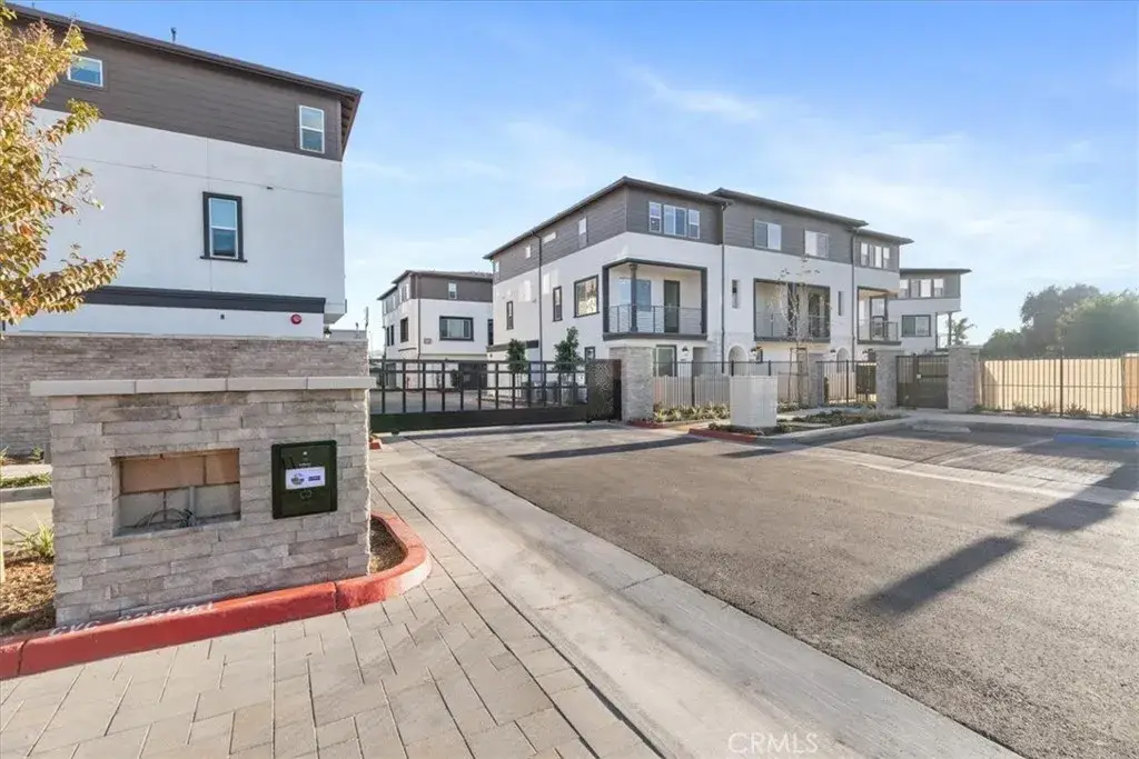 9534 Hannah Way, Riverside, CA 92503 - #1