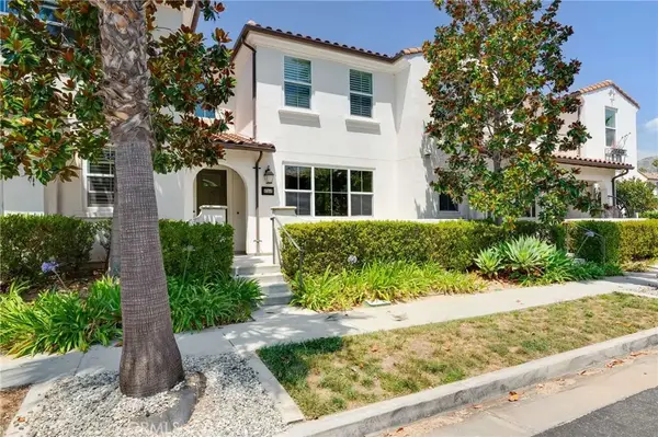870 E Mountain Way #C, Azusa, CA 91702