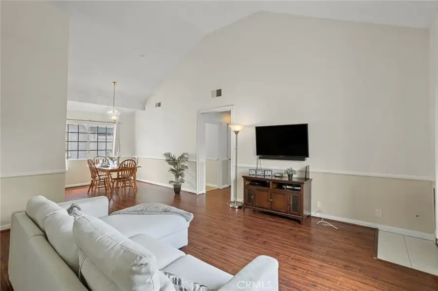 343 W Central #J, Monrovia, CA 91016 - #3
