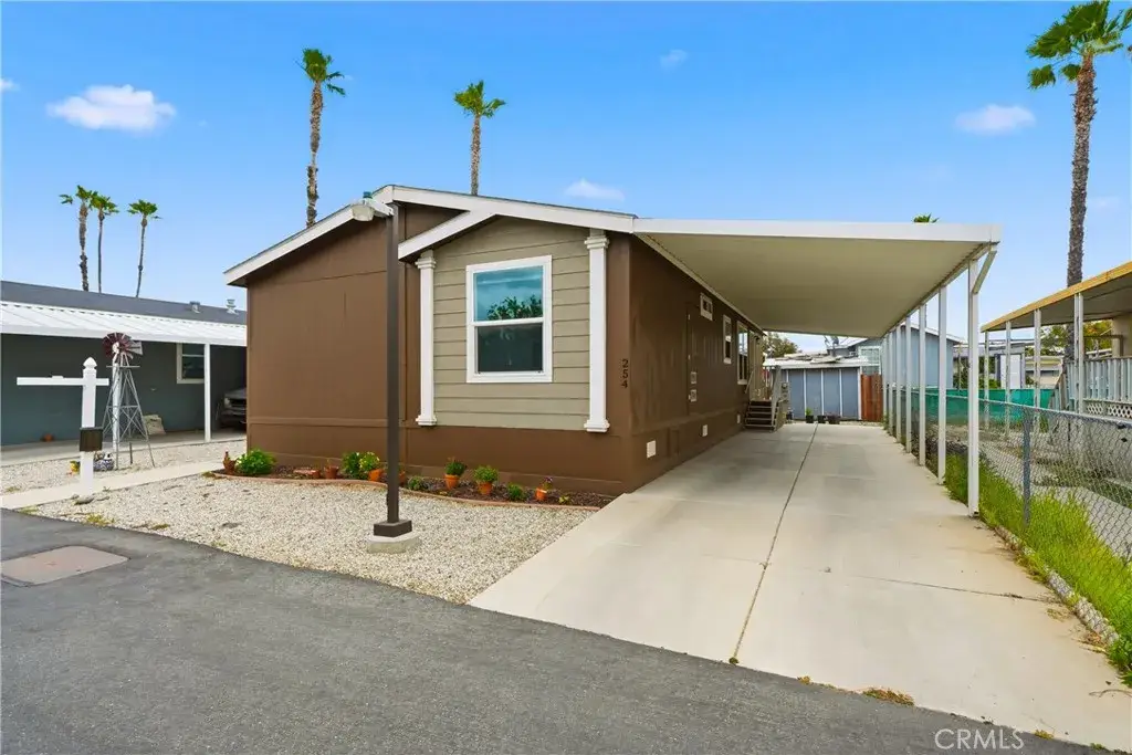 4400 W Florida #254, Hemet, CA 92545 - #1