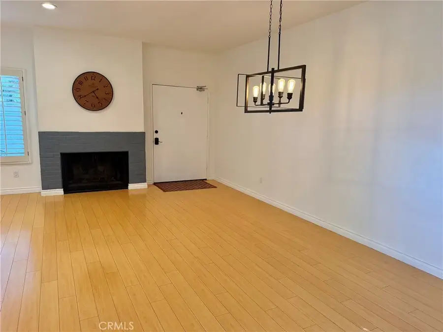 10410 Zelzah #A, Porter Ranch, CA 91326 - #3