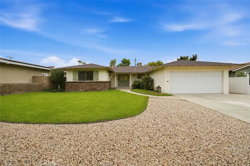 1526 N Amber Court, Ontario, CA 91762 - #1
