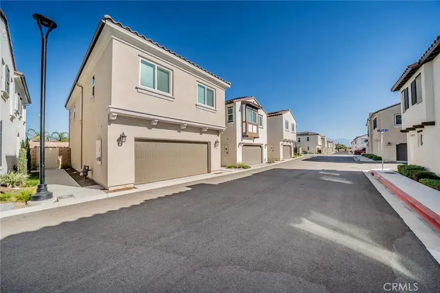 214 Bonita Lane, Rialto, CA 92376 - #3