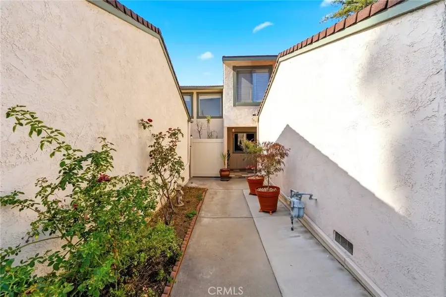 836 E Ponderosa, Azusa, CA 91702 - #3