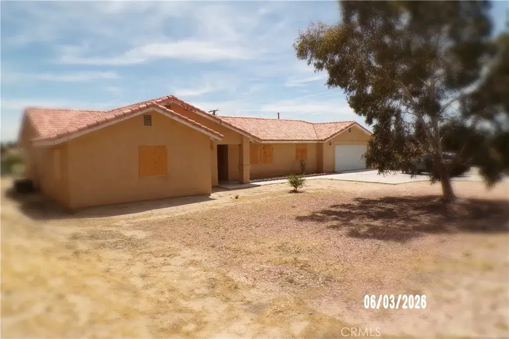 15855 Village Drive, Victorville, CA 92394 - #1