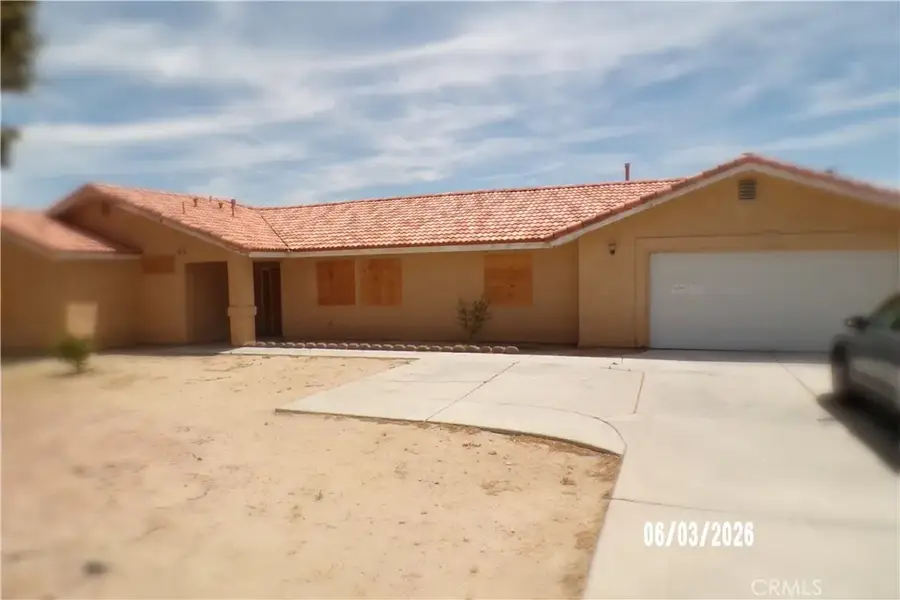 15855 Village Drive, Victorville, CA 92394 - #2