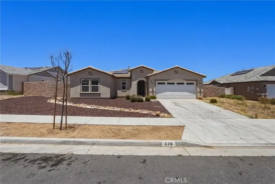 570 Farmstead, Hemet, CA 92543 - #3