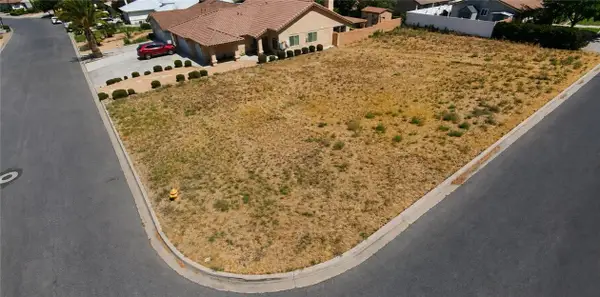 17797 Canyon Meadow, Victorville, CA 92395