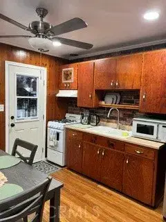384 Ca-138, Crestline, CA 92325