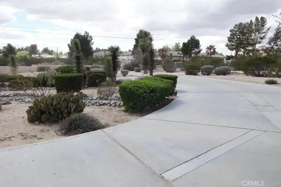 15201 Pocahantas, Apple Valley, CA 92307 - #3
