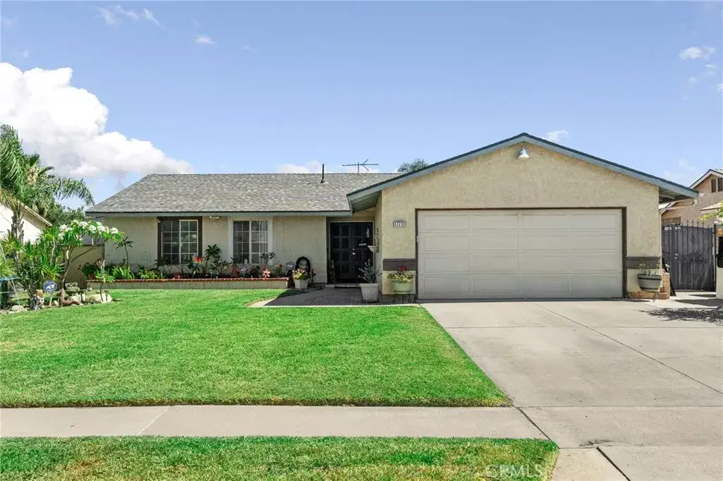 17231 Wabash Avenue, Fontana, CA 92336 - #1