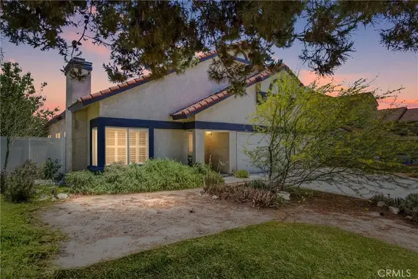 8742 Feathertop Road, Riverside, CA 92508