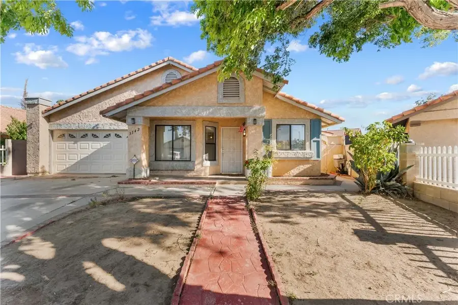 3542 E Avenue R10, Palmdale, CA 93550 - #2