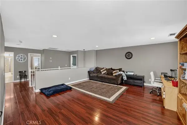 7050 Larkspur, Eastvale, CA 92880